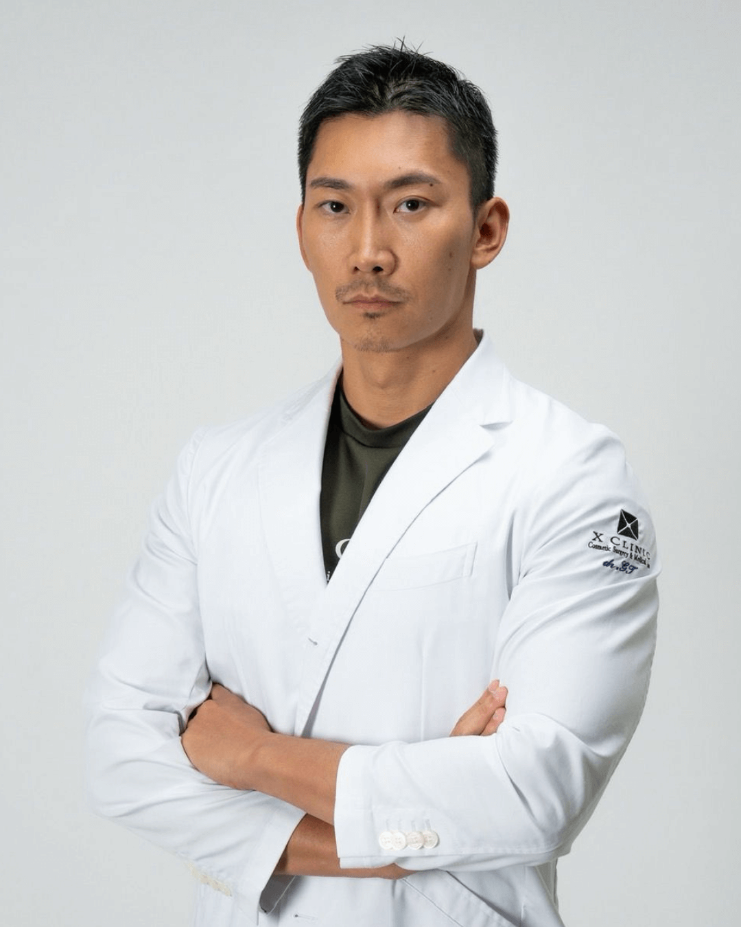 Dr. Son Shunichiro Dr. Son Shunichiro | Medical Advisor, The True Pharmaceutical
